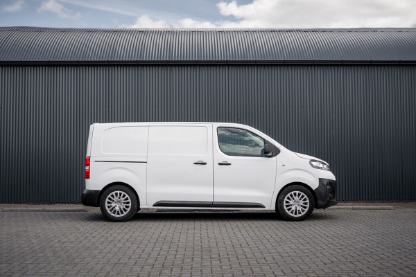 Opel Vivaro 1.5 L2H1 | 3-Zits | Carplay | Cruise | PDC | Airco