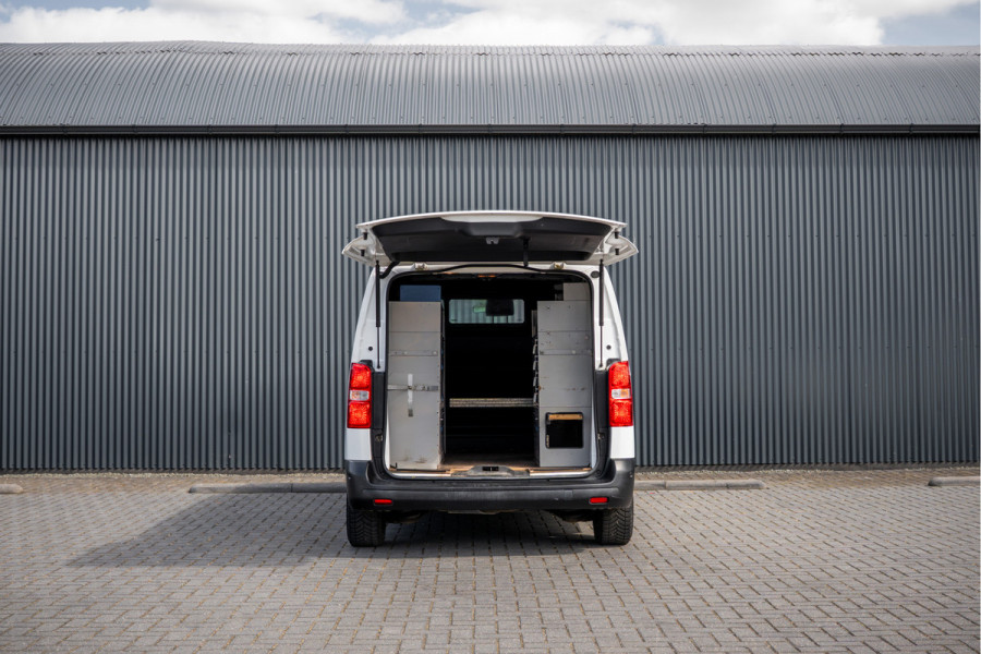 Opel Vivaro 1.5 L2H1 | 3-Zits | Carplay | Cruise | PDC | Airco