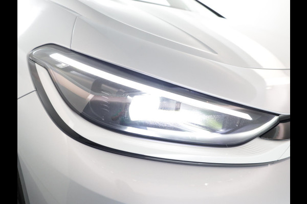 Volkswagen ID.3 Life 50 kWh accu 125 kW / 170 PK Hatchback Elektri Achteruitrijcamera | Carplay