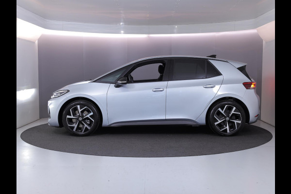 Volkswagen ID.3 Life 50 kWh accu 125 kW / 170 PK Hatchback Elektri Achteruitrijcamera | Carplay
