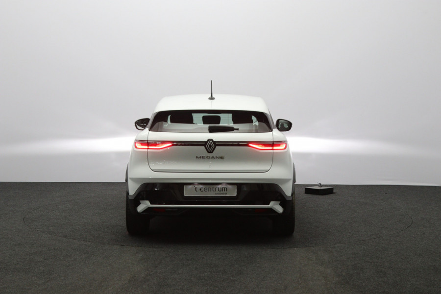 Renault Mégane E-Tech EV60 Optimum Charge Equilibre 60 KWH 218 PK, SOH 93 %, Climate Control, LED, Keyless, Cruise Control