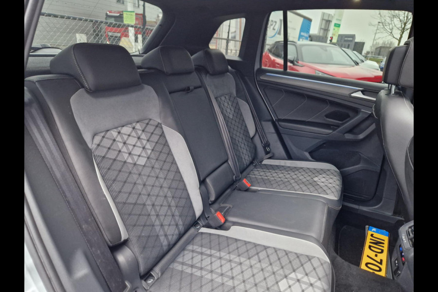 Volkswagen Tiguan 1.5 TSI Dsg 2x R-Line Pano Full!