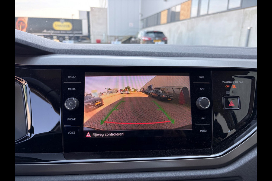 Volkswagen Polo 1.0 TSI Comfortline / camera / Carplay