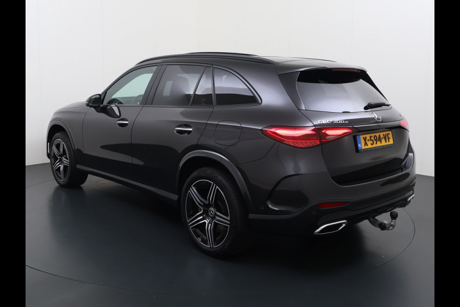 Mercedes-Benz GLC 300e AMG 4Matic // SoH 93% // Panorama dak // Trekhaak // Burmester // Headup // Memory Stoelen // Distronic // 360 Camera