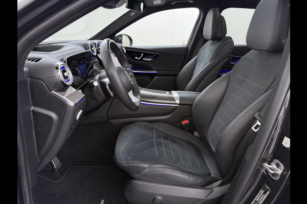 Mercedes-Benz GLC 300e AMG 4Matic // SoH 93% // Panorama dak // Trekhaak // Burmester // Headup // Memory Stoelen // Distronic // 360 Camera