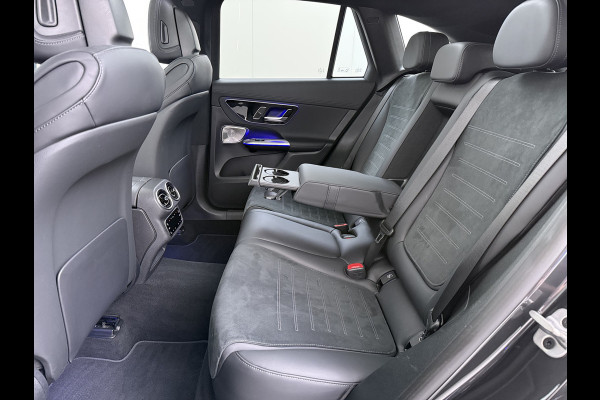 Mercedes-Benz GLC 300e AMG 4Matic // SoH 93% // Panorama dak // Trekhaak // Burmester // Headup // Memory Stoelen // Distronic // 360 Camera