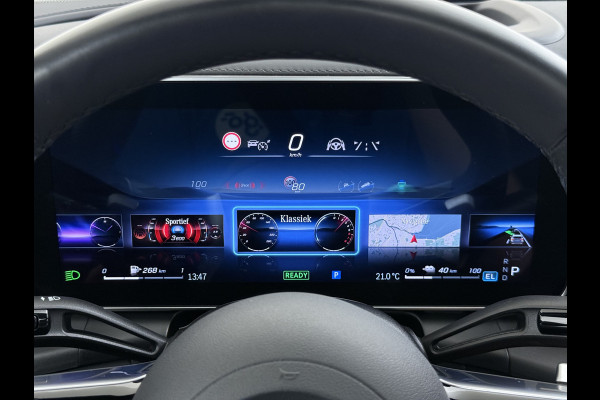 Mercedes-Benz GLC 300e AMG 4Matic // SoH 93% // Panorama dak // Trekhaak // Burmester // Headup // Memory Stoelen // Distronic // 360 Camera