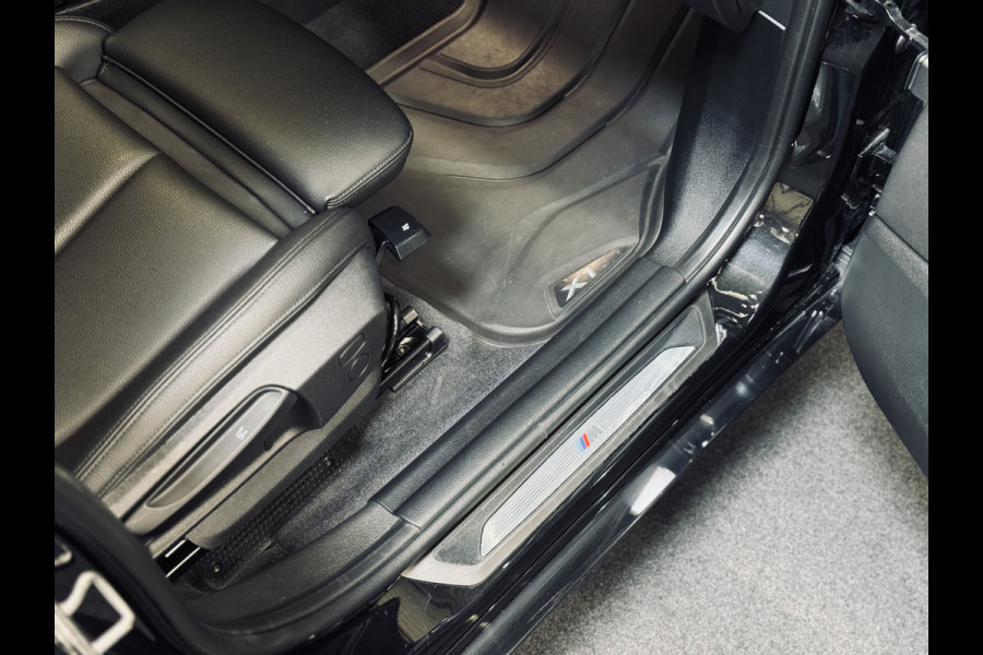 BMW X1 sDrive18i High Exe. M-Sport | 19" | Leder | Trekhaak