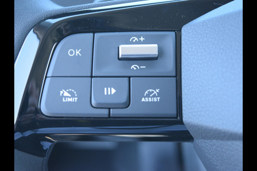 Peugeot e-Expert EV L2 75 kWh Laadruimte betimmering l Navigatie l Draadloos Android Auto/Apple