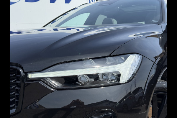 Volvo XC60 2.0 T8 Plug-in hybrid AWD Ultra Black Edition | Trekhaak | Pano | Pilot Assist | Dodehoek | 21 inch