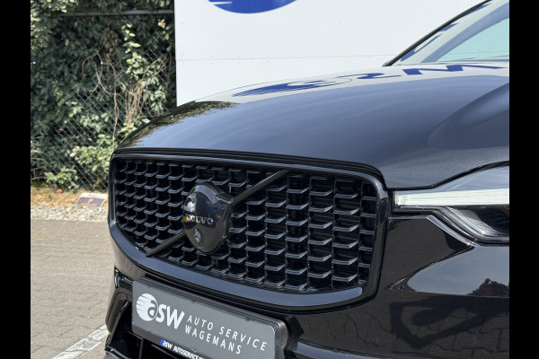 Volvo XC60 2.0 T8 Plug-in hybrid AWD Ultra Black Edition | Trekhaak | Pano | Pilot Assist | Dodehoek | 21 inch