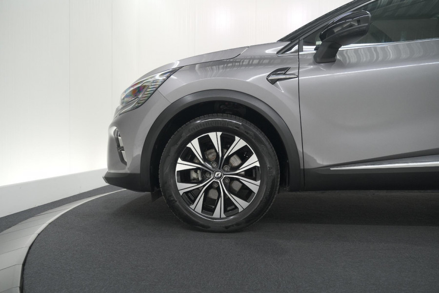 Renault Captur 1.6 E-Tech plug-in hybrid 160 techno | Dodehoekdetectie | Adaptieve Cruise Control | Camera | Navigatie | Apple Carplay