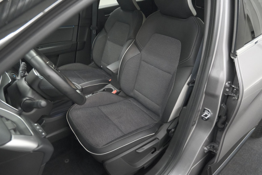 Renault Captur 1.6 E-Tech plug-in hybrid 160 techno | Dodehoekdetectie | Adaptieve Cruise Control | Camera | Navigatie | Apple Carplay