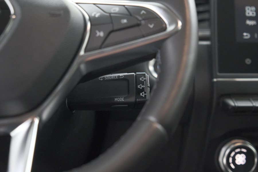 Renault Captur 1.6 E-Tech plug-in hybrid 160 techno | Dodehoekdetectie | Adaptieve Cruise Control | Camera | Navigatie | Apple Carplay