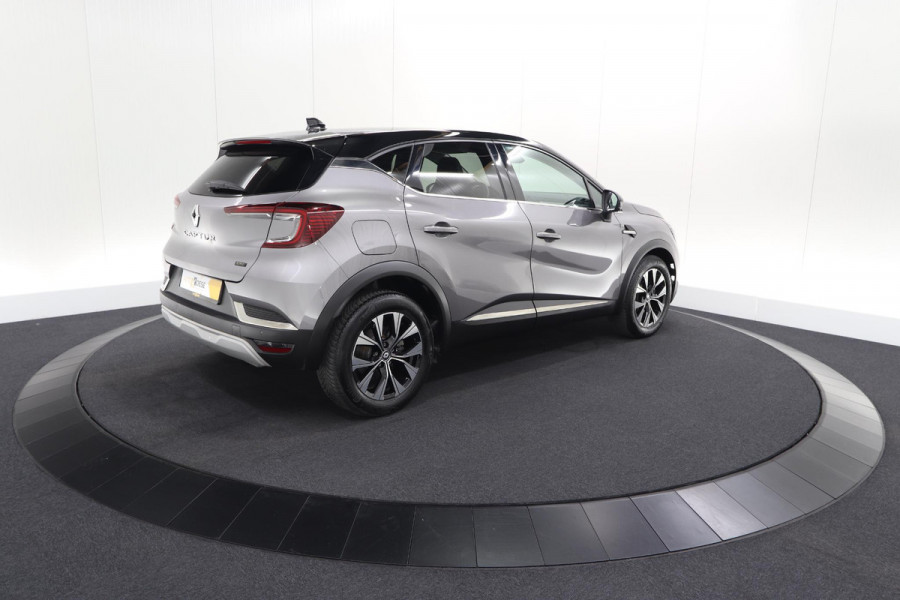 Renault Captur 1.6 E-Tech plug-in hybrid 160 techno | Dodehoekdetectie | Adaptieve Cruise Control | Camera | Navigatie | Apple Carplay