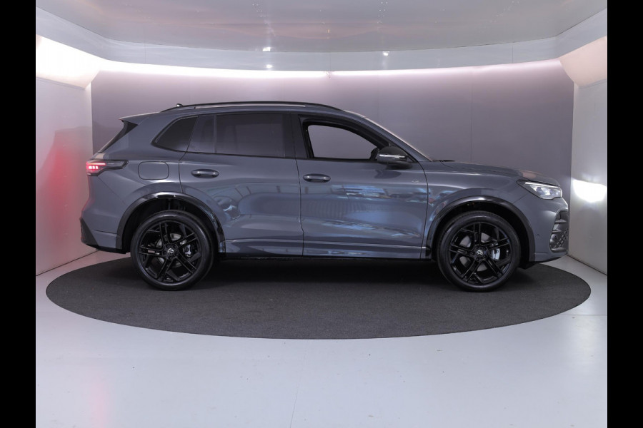 Volkswagen Tiguan R-Line Edition 1.5 eHybrid 150 kW / 204 PK SUV 6 v Head-Up Display | Panoramadak | Stoelverwarming