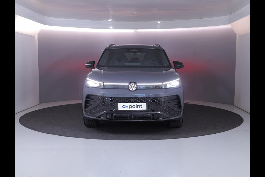 Volkswagen Tiguan R-Line Edition 1.5 eHybrid 150 kW / 204 PK SUV 6 v Head-Up Display | Panoramadak | Stoelverwarming