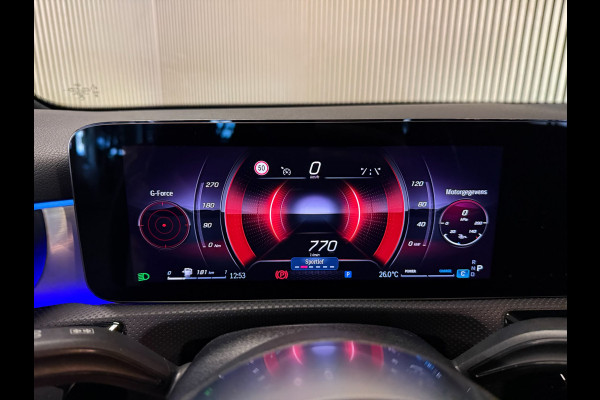 Mercedes-Benz A-Klasse 180 Progressive-NIGHT-PANORAMA-CAMERA-DODEHOEK-KEYLESS-SFEER