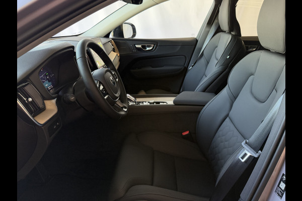 Volvo XC60 2.0 T8 455PK AWD PLUS DARK NIEUWE AUTO HARMAN KARDON 360.CAM STOEL/STUUR VERW LEER