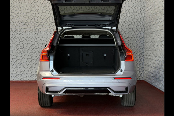 Volvo XC60 2.0 T8 455PK AWD PLUS DARK NIEUWE AUTO HARMAN KARDON 360.CAM STOEL/STUUR VERW LEER