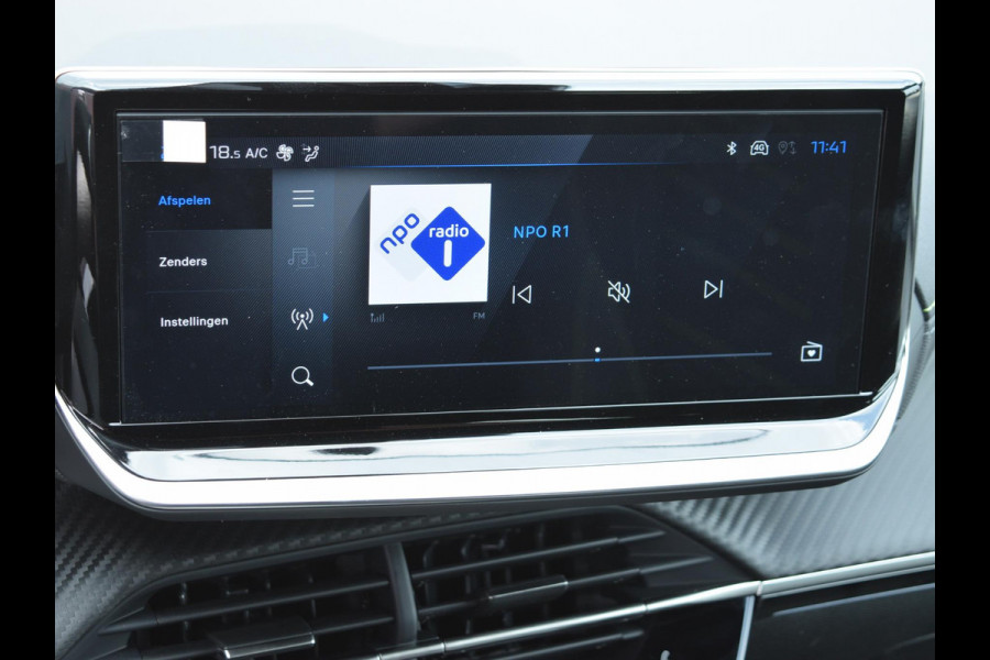 Peugeot 208 1.2 Hybrid 145 e-DCS6 GT adaptief cruise control l stoel verwarming l navigatie l Apple Carplay/Android Auto