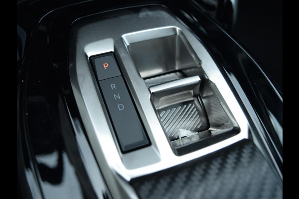 Peugeot 208 1.2 Hybrid 145 e-DCS6 GT adaptief cruise control l stoel verwarming l navigatie l Apple Carplay/Android Auto