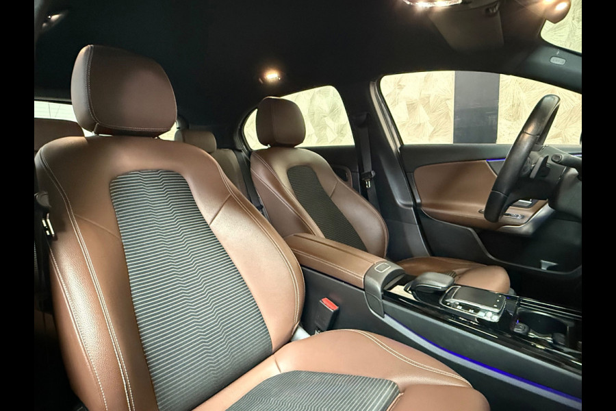 Mercedes-Benz A-Klasse 200 Advantage | Camera | Carplay | Sfeerverlichting | Parkeersensoren | NAP