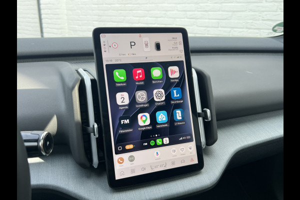 Volvo EX30 Single Motor Extended Range Ultra 69 kWh | 22 kW lader | Pano | Harman Kardon | 360 Camera 7 | Winter Pack