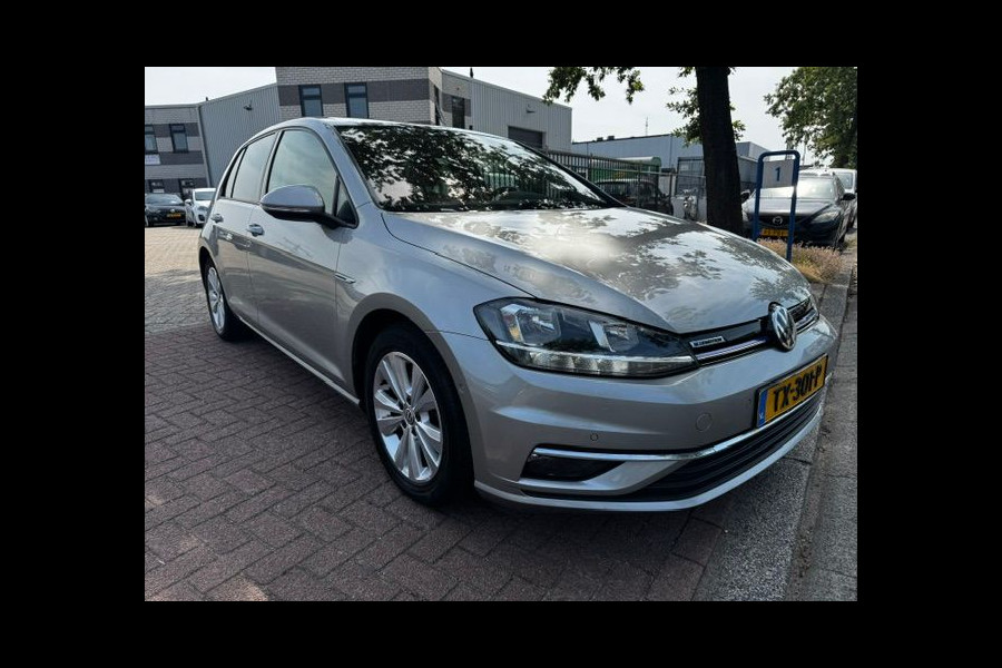 Volkswagen Golf 1.5 TSI 130pk 5deurs Comfortline Business Automaat Airco/ECC,Navi,Panoramadak,Virtueel Cockpit
