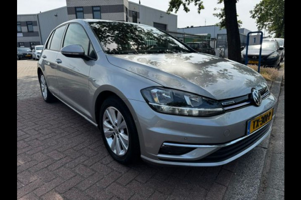 Volkswagen Golf 1.5 TSI 130pk 5deurs Comfortline Business Automaat Airco/ECC,Navi,Panoramadak,Virtueel Cockpit
