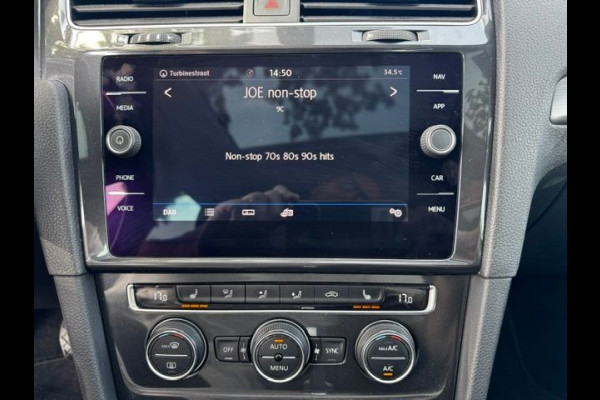 Volkswagen Golf 1.5 TSI 130pk 5deurs Comfortline Business Automaat Airco/ECC,Navi,Panoramadak,Virtueel Cockpit