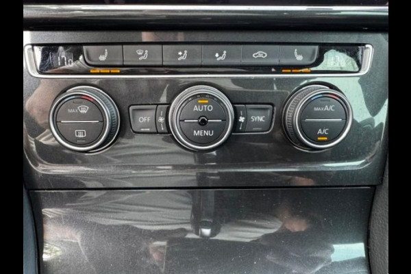 Volkswagen Golf 1.5 TSI 130pk 5deurs Comfortline Business Automaat Airco/ECC,Navi,Panoramadak,Virtueel Cockpit
