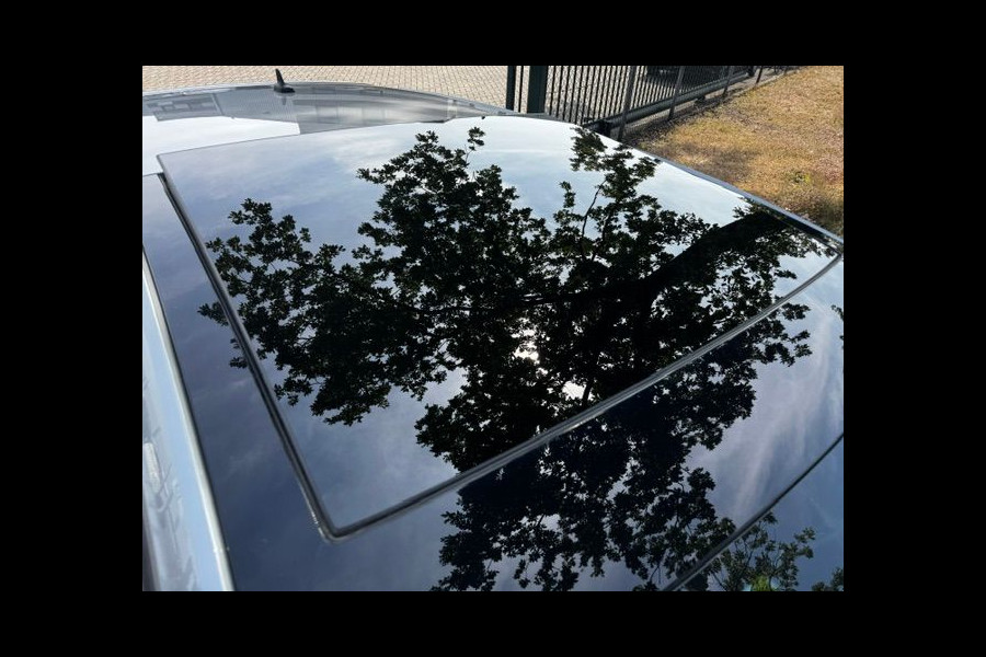 Volkswagen Golf 1.5 TSI 130pk 5deurs Comfortline Business Automaat Airco/ECC,Navi,Panoramadak,Virtueel Cockpit