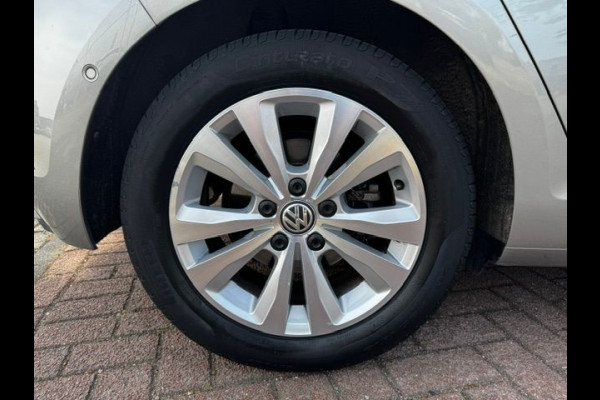 Volkswagen Golf 1.5 TSI 130pk 5deurs Comfortline Business Automaat Airco/ECC,Navi,Panoramadak,Virtueel Cockpit
