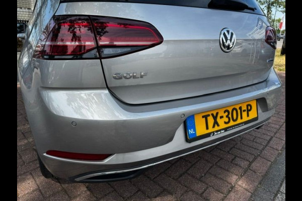 Volkswagen Golf 1.5 TSI 130pk 5deurs Comfortline Business Automaat Airco/ECC,Navi,Panoramadak,Virtueel Cockpit