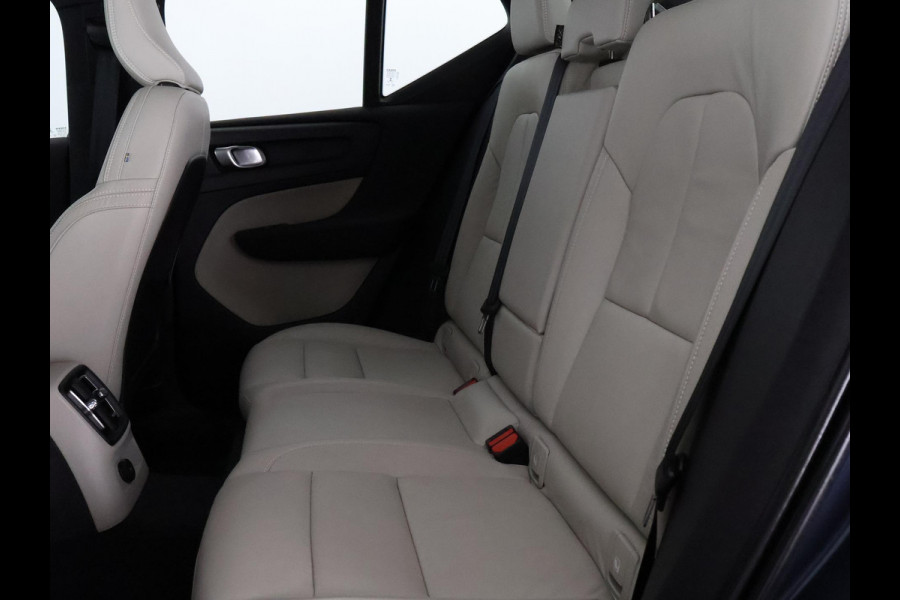Volvo XC40 1.5 T4 PLUG IN HYB AUTOMAAT INSCRIPTION GAR. 2032* NAVIGATIE.LEDER.CAMERA.