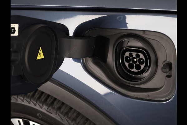 Volvo XC40 1.5 T4 PLUG IN HYB AUTOMAAT INSCRIPTION GAR. 2032* NAVIGATIE.LEDER.CAMERA.