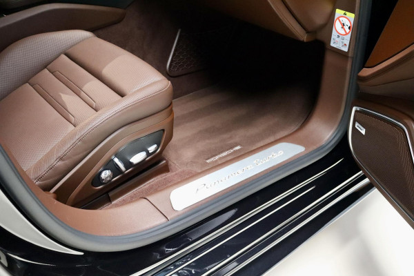 Porsche Panamera Sport Turismo 4.0 Turbo AKRA|PANO|MASSAGE|MATRIX|VOL