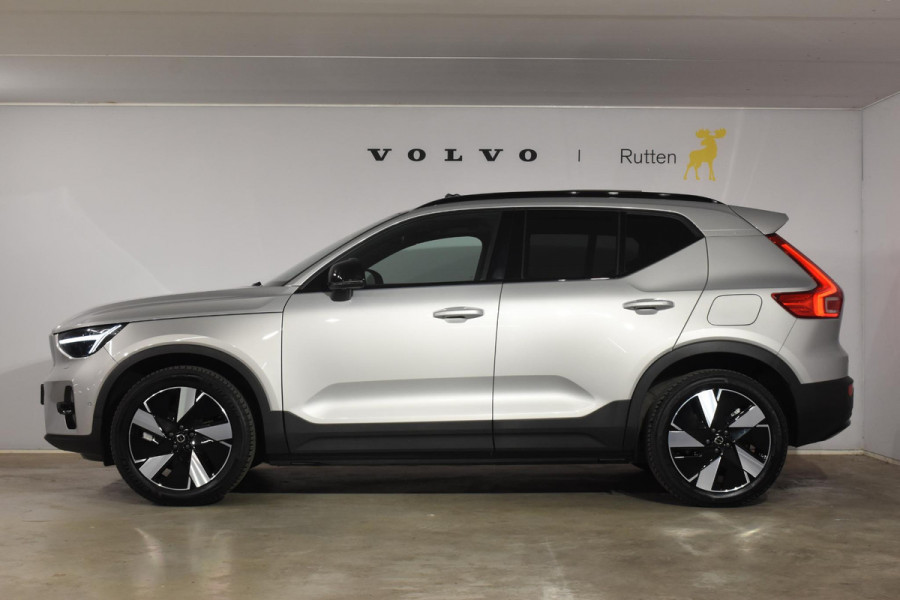 Volvo XC40 Single Motor Extended Range Ultimate 82 kWh / Adaptieve cruise control / Elektrische achterklep / Stoel - en stuurwielverwarming / Elektrisch verstelbare voorstoelen met geheugen / Extra getint glas / 360 Camera / Harman Kardon /