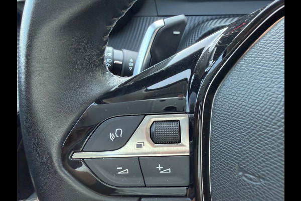 Peugeot 208 1.2 PureTech 101 pk AUTOMAAT Allure Pack, panoramadak, achteruitrijcamera, navigatie, adaptief cruise controle