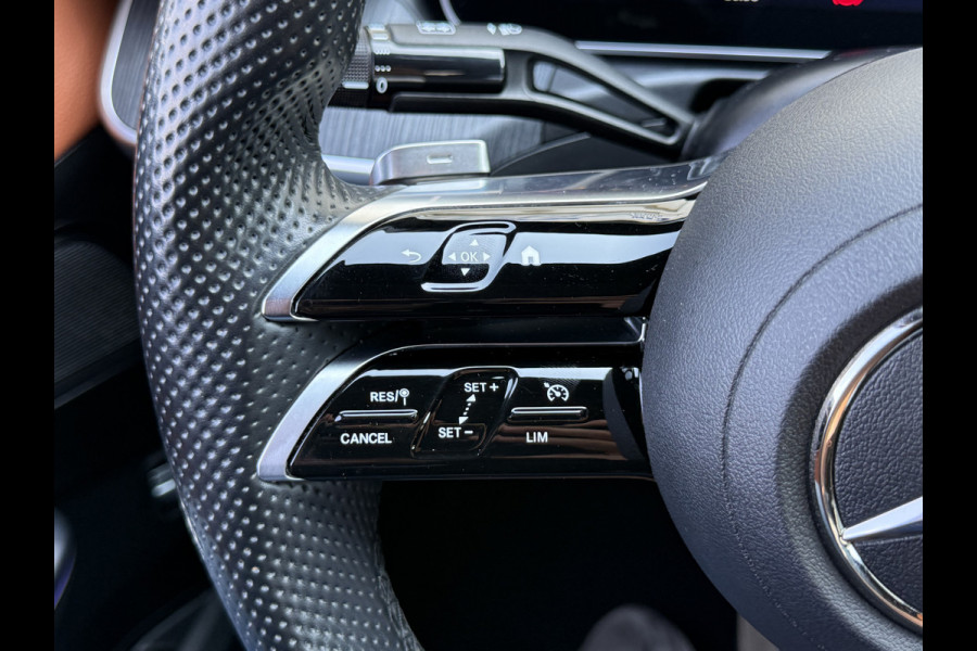 Mercedes-Benz C-Klasse 180 AMG Line | CarPlay | Camera | DAB+ | Bicolor | LED
