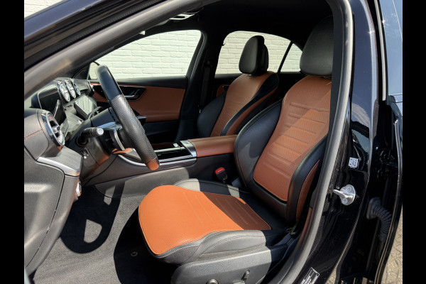 Mercedes-Benz C-Klasse 180 AMG Line | CarPlay | Camera | DAB+ | Bicolor | LED