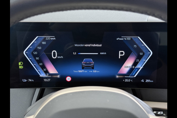 BMW iX xDrive40 327PK Executive SOH 99% Trekhaak 4-Zone Ecc Head-Up Display Camera Apple Carplay Stoelverwarming Elek.Stoelen+Stuur Elek.Achterklep Navi Ecc Bluetooth Led Lmv Pdc Live cockpit pro 2.500KG Trekgewicht Dealeronderhouden