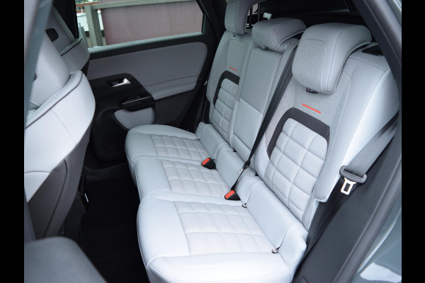Citroën C5 Aircross 1.2 Hybrid 145 Max l elektrisch bedienbare achterklep l navigatie l Apple Carplay/Android Auto l elektrische stoelen voor