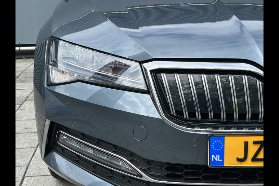 Škoda Superb Combi BWJ 12-2020 | 1.4TSI iV 218PK SPORT BUS. AUTOMAAT | CLIMA | STOELVERW | SPORTSTOELEN | PRIVACY GLASS | CARPLAY | NAVI | CAMERA A |