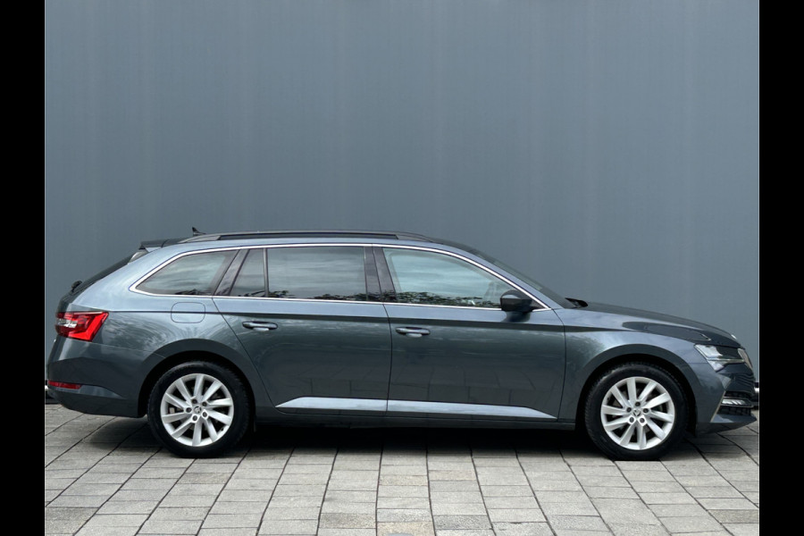 Škoda Superb Combi BWJ 12-2020 | 1.4TSI iV 218PK SPORT BUS. AUTOMAAT | CLIMA | STOELVERW | SPORTSTOELEN | PRIVACY GLASS | CARPLAY | NAVI | CAMERA A |