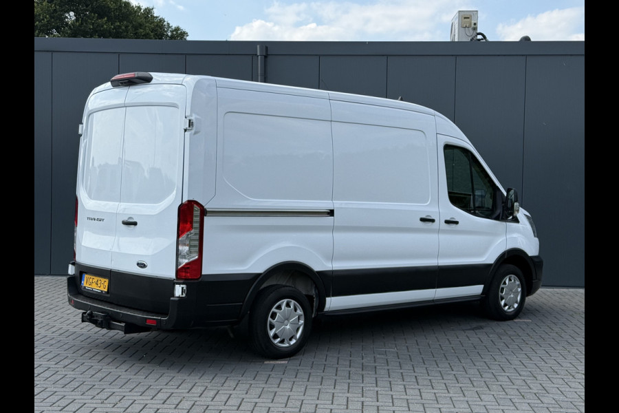 Ford Transit 2.0 TDCI TREND / L2H2 / 1e EIG. / INRICHTING / TREKHAAK / 3-ZITS / CRUISE / NAVI / CAMERA