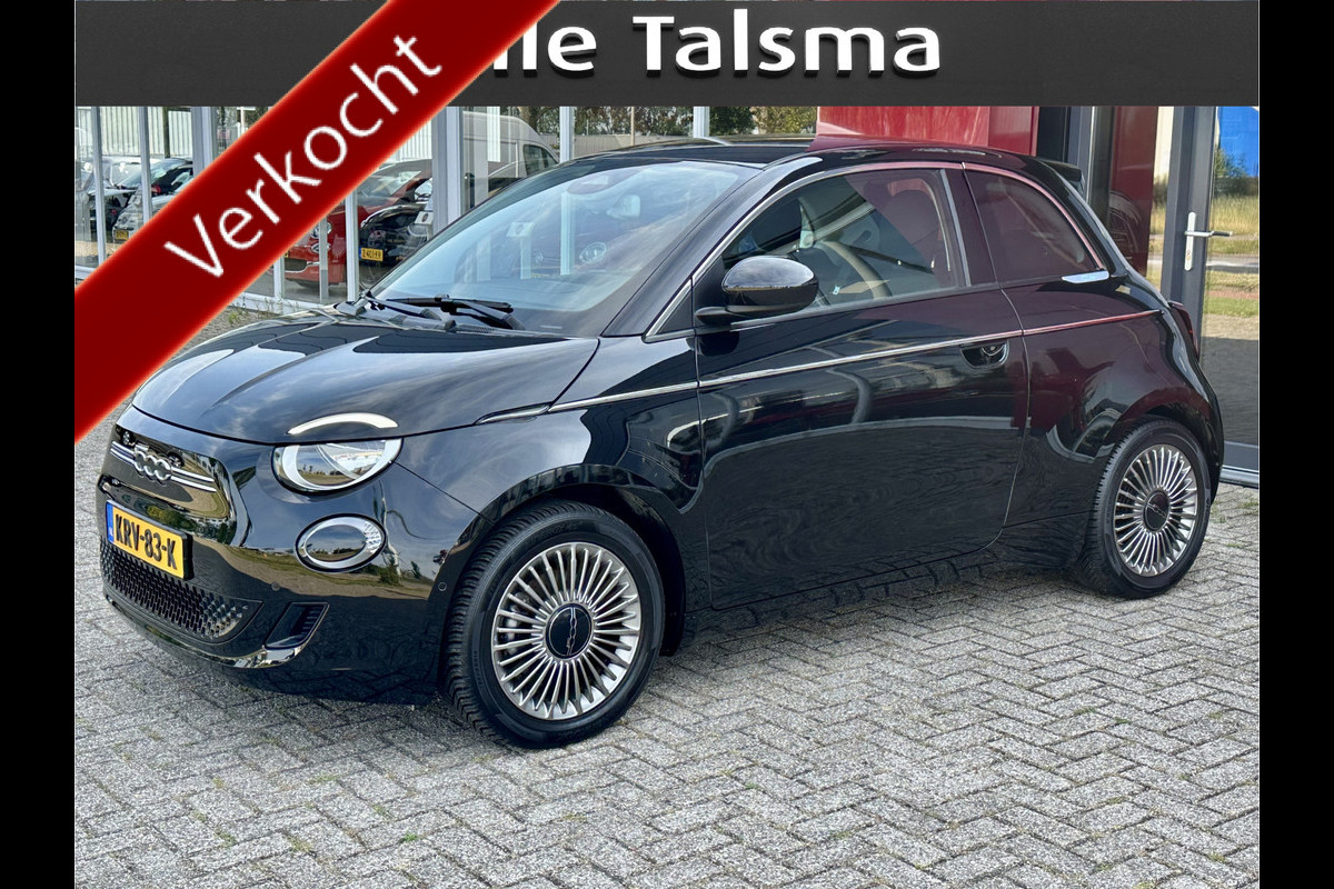 Fiat 500 Urban 42 kWh Apple/ Andoid Carplay | parkeersensoren voor en achter | 16'' |