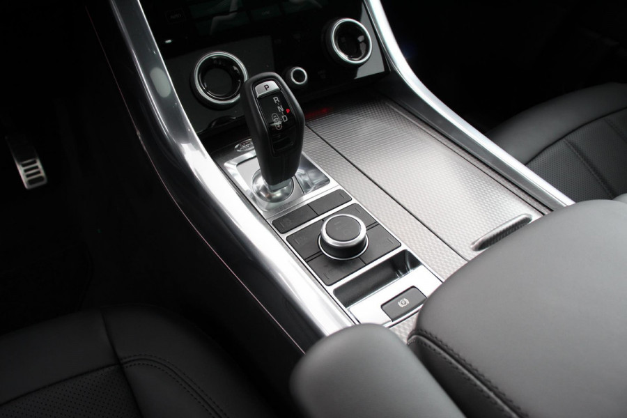 Land Rover Range Rover Sport P400e HSE Hybrid Dynamic Leder Schuif / kantel / Panorama dak Meridian sound system Camera Electrisch bedienbare achterklep Standkachel