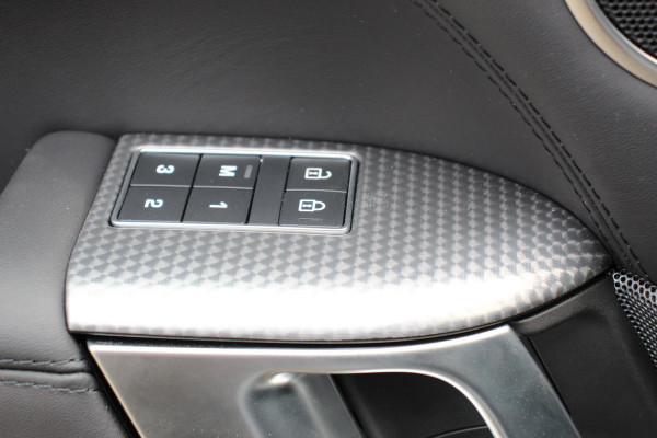Land Rover Range Rover Sport P400e HSE Hybrid Dynamic Leder Schuif / kantel / Panorama dak Meridian sound system Camera Electrisch bedienbare achterklep Standkachel